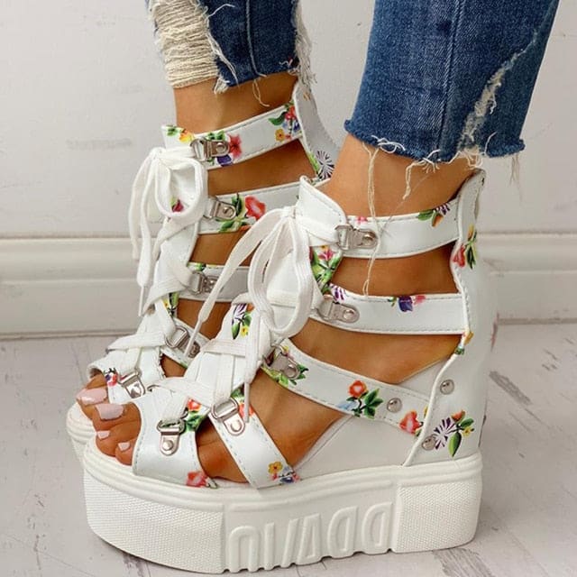 Floral Platform Printed Wedges - white / 5