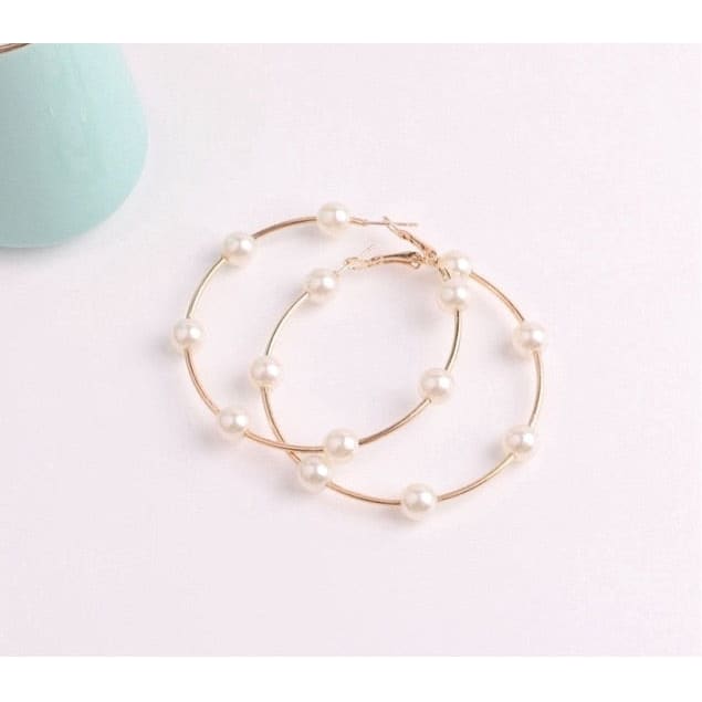 Trendy Earrings - Medium Gold Pearl Hoops