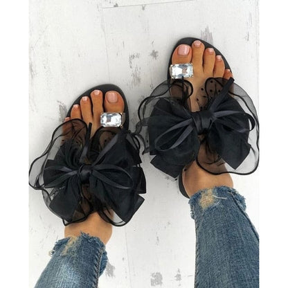 Trendy Ruffle Sandals - black / 6